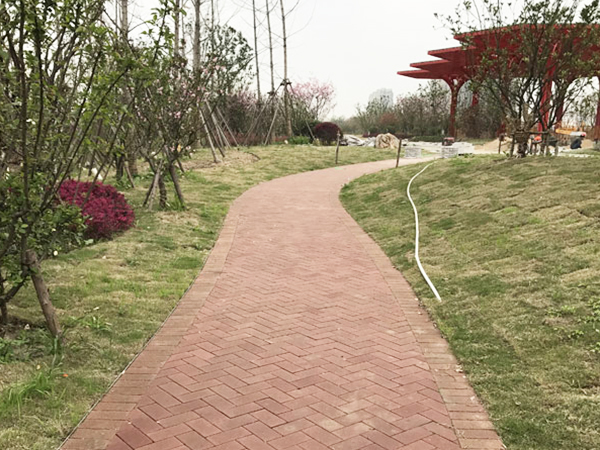 ͸ˮשʩ������