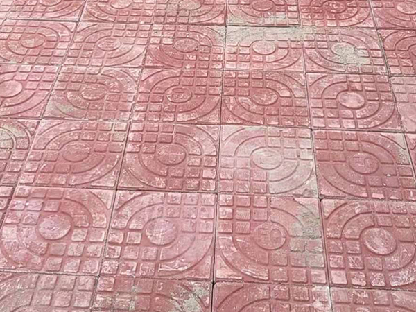 ��Ȫ�������ש