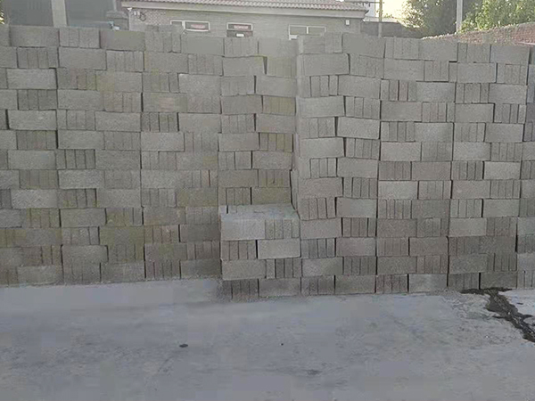 ��Ȫˮ��ש 24ש