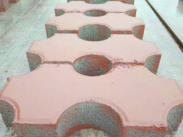 ��Ȫ������ƺש����