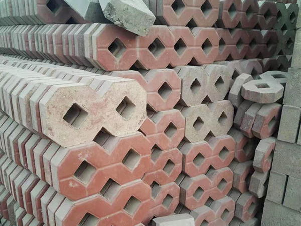 ��Ȫ��ƺש����