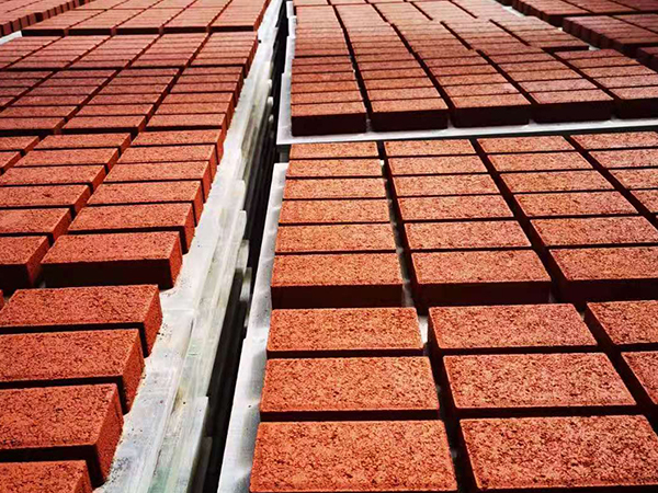 ��ש�ı�����ά��